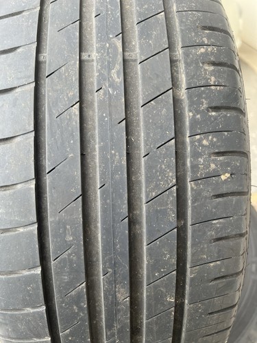 Pneu 225 r17 good year - 4,