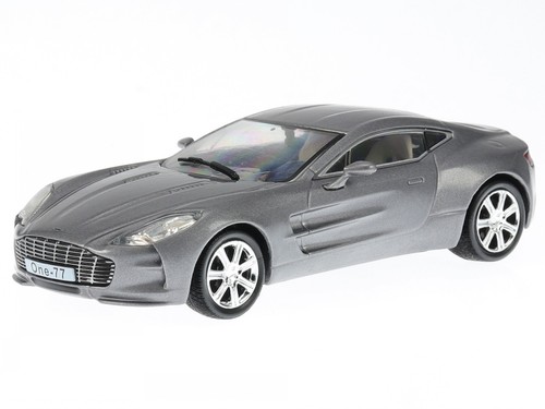Aston martin one - one-77, gris