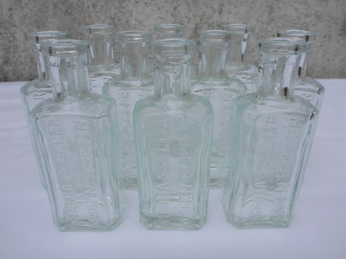 Vieux petit médecine verre - 2x,