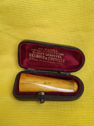 Fume cigarette ancien ambre - fume,