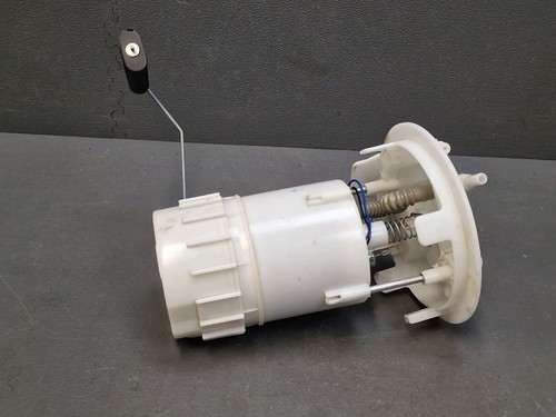 Pompe immergée carburant