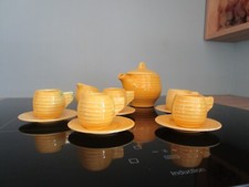 YELLOW CERAMIC DINETTE: 5 CUPS & SAUCER / MILK JUG / COFFEE MAKER