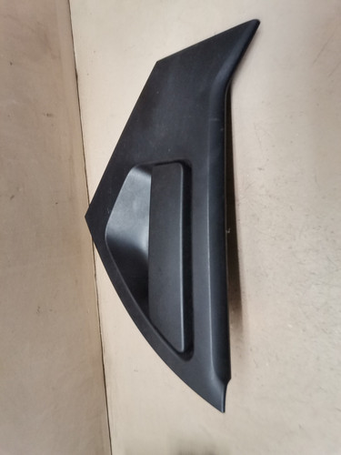 Poignee porte arriere droit