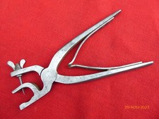 belle pince outil ancien