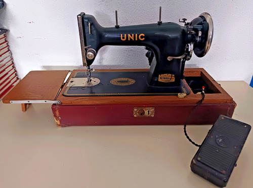 Vintage machine coudre - à,