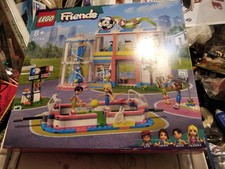 LEGO- FRIENDS- CENTRE SPORTIF-