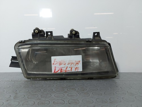 Phare droit lancia delta - phare,