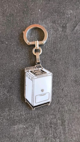 Augis keychain metal enamelled - keychain,