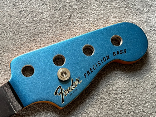 Fender american tony franklin - american,
