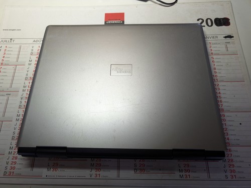 Fujitsu siemens amilo - fujitsu,