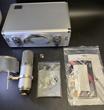 MXL V67 Microphone w/