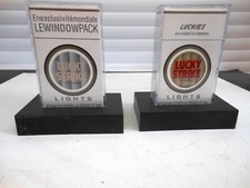 OBJET PUBLICITAIRE SOUS PLEXI "LUCKY STRIKE" DESTINE AUX TABACS -VINTAGE 1970/80