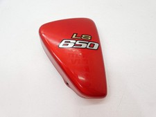 Cache latéral droit (Suzuki -