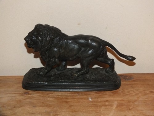 Ancien lion bronze - +,