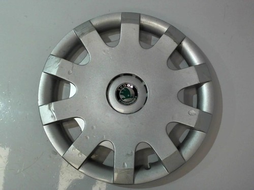 Enjoliveur skoda octavia - skoda, 1