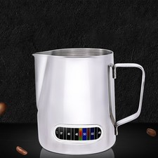 Tasse À Mousser Le Lait