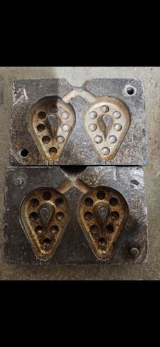 Moule plomb carpe gripp - a,