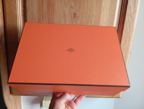 Hermes boite chaussures - -,
