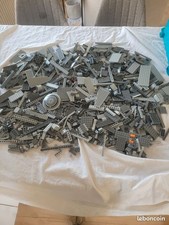 Lot de 2 kg de lego gris dont