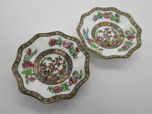 Paire sous tasse coupelle - /,