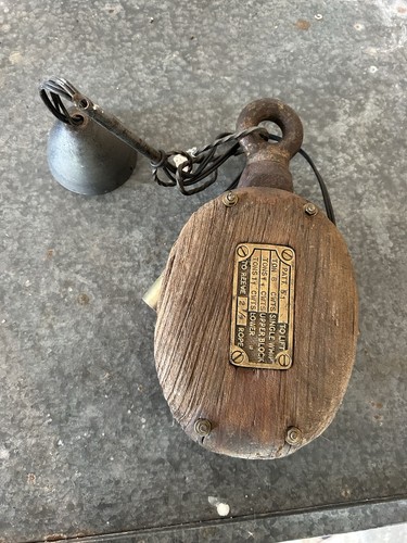 Ancienne grosse poulie xix - ancienne,