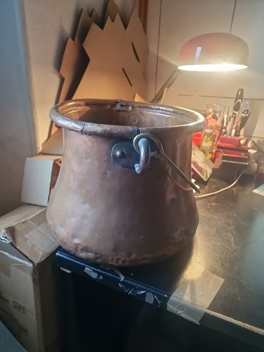 Grand chaudron en - en, cuivre