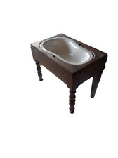 Ancien meuble de toilette en