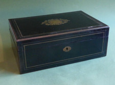 ancienne boite à couture ou