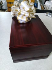 Cave à cigare garni a offrir