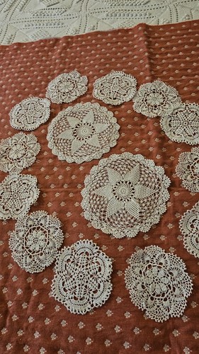 Lot napperons dentelle blanche