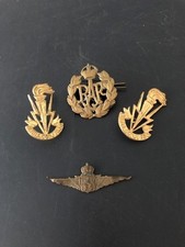 insignes militaires anciens