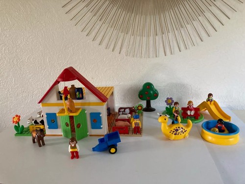 Awakening toy lot - 9,