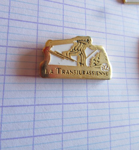 Pin sport ski de - -,
