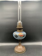 Ancienne Lampe A Pétrole Art