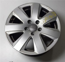 4F0601025AJ jante pour AUDI A6