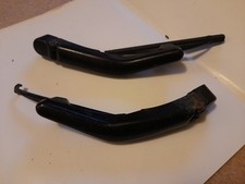VOLVO 740 760 940 960 V70 S70 C70 P80 HEADLIGHT WIPER ARMS A PAIR LEFT & RIGHT