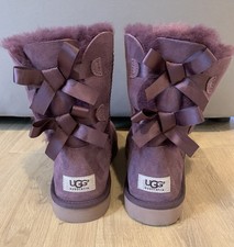 Ugg NEW Bailey Bow II Boots Size 8 Purple Sheepskin Women’s Suede Pull On NWOB