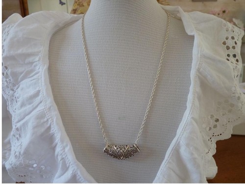Beau collier mailles - beau,