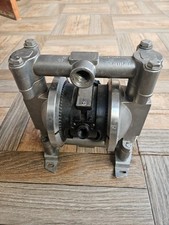 Pompe à membrane pneumatique