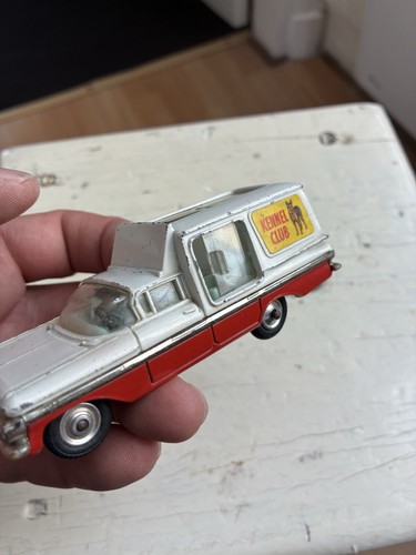Corgi toys voiture chevrolet - toys,