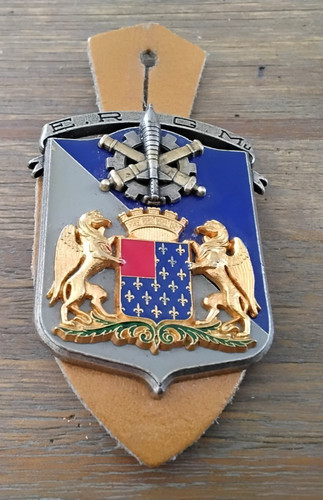 Insigne pucelle militaire ets - militaire,