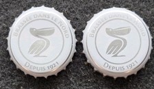 2 Antique Capsules Beer Brasserie PELFORTH France 