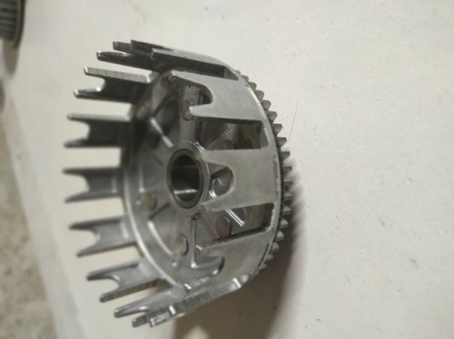 Cloche embrayage suzuki - embrayage,