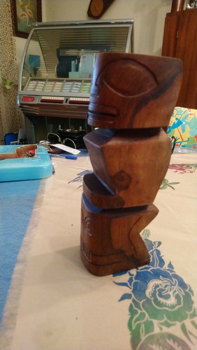 Ancien tiki tahitien sculpter - ancien,