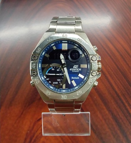 Casio quartz watch - quartz,