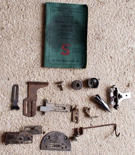 Machine coudre lot de - :,
