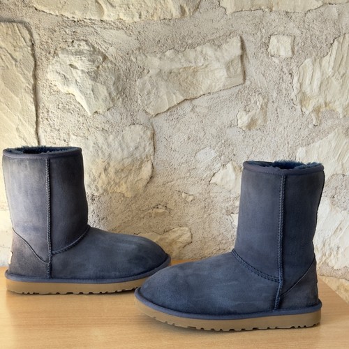 Ugg classic short bleu marine - classic,