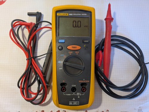 Fluke 1503 insulation tester - insulation,