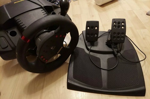 Logitech momo racing force - momo,