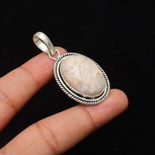 Pendentif bijou en argent